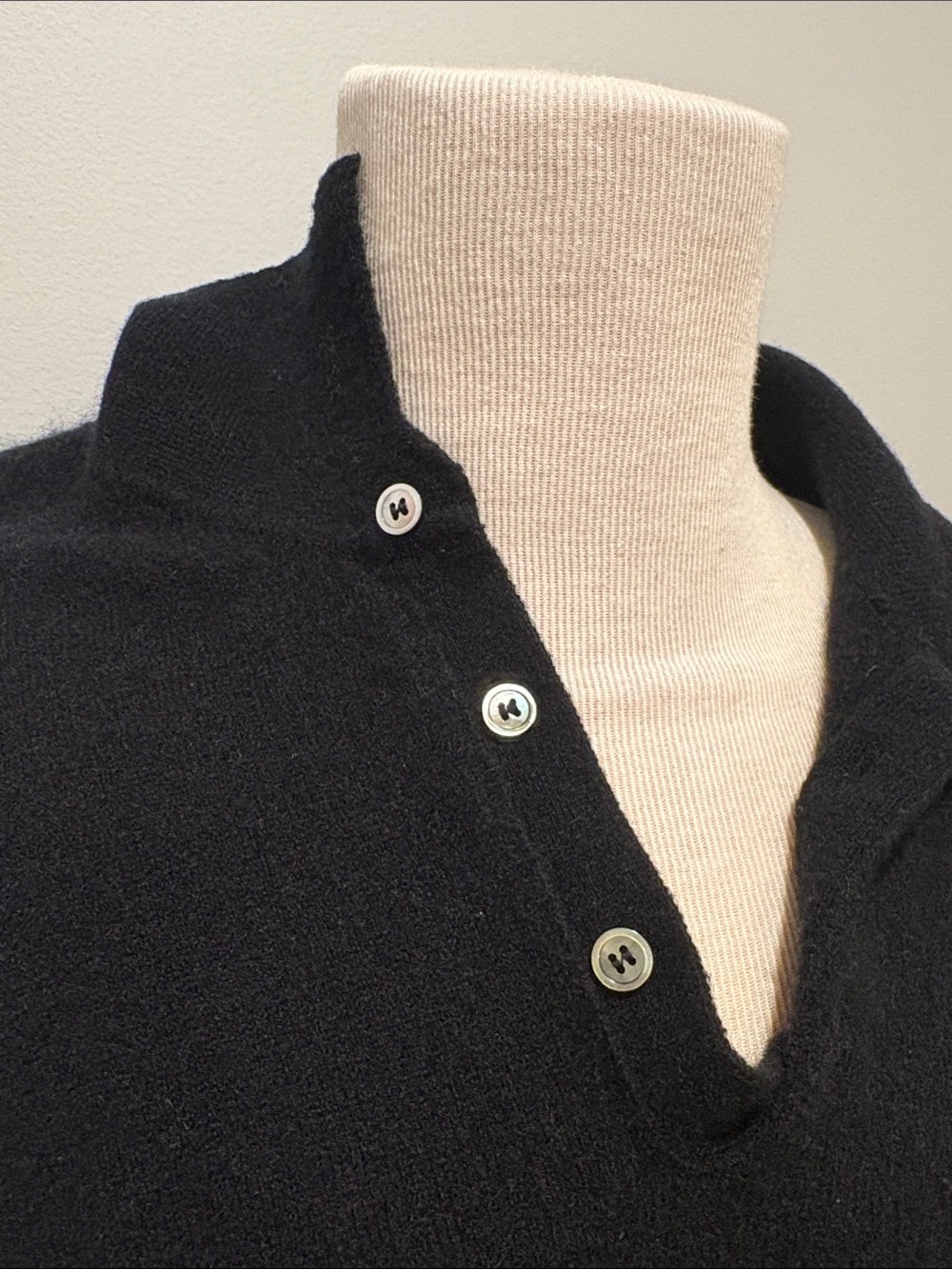 Quince Men’s Size XL Black 100% Cashmere Mongolian Cashmere Polo Sweater - Picture 2 of 10
